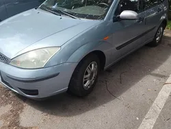 Grau Gebraucht 2004 Ford Focus Limousine | 2.300 € (Fairer Preis)