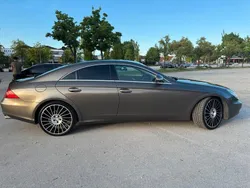 Grau Gebraucht 2006 Mercedes CLS350 Limousine | 11.500 € (Fairer Preis)