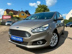 Perlsilber (metallic) Gebraucht 2016 Ford S-MAX Titanium Van / Kleinbus | 16.500 € (Guter Preis)