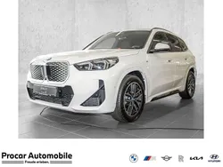 Weiß Neu 2025 BMW iX1 M Sport SUV | 47.690 € (Superpreis)