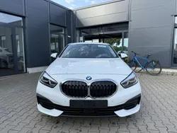 Weiß Gebraucht 2023 BMW 118 Advantage Kleinwagen | 21.990 € (Fairer Preis)