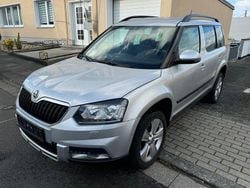 Silber Gebraucht 2014 Skoda Yeti Elegance SUV | 10.770 € (Superpreis)