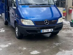 Blau Gebraucht 2005 Mercedes Sprinter Van | 5.300 €