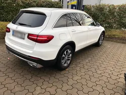 Weiß Gebraucht 2016 Mercedes GLC220 AMG SUV | 24.500 € (Fairer Preis)