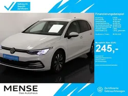 Pure white Gebraucht 2024 VW Golf VIII Move Limousine | 25.315 € (Fairer Preis)