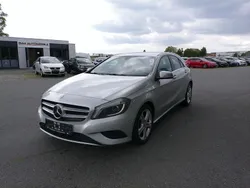 Polarsilber metalliclack Gebraucht 2014 Mercedes A200 Limousine | 9.990 € (Fairer Preis)