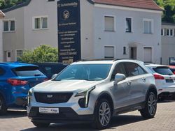 Blau Gebraucht 2020 Cadillac XT4 SUV | 23.900 €