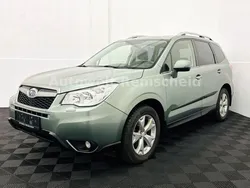 Grün Gebraucht 2015 Subaru Forester Exclusive+ SUV | 11.999 € (Etwas zu teuer)