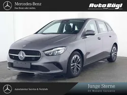 Lack mountaingrau Gebraucht 2024 Mercedes B200 Advanced Van / Kleinbus | 33.940 € (Etwas zu teuer)