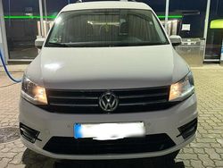 Weiß Gebraucht 2015 VW Caddy Van / Kleinbus | 9.000 €