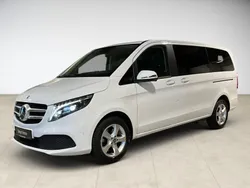 Arktikweiß Gebraucht 2023 Mercedes V250 Van / Kleinbus | 51.880 € (Guter Preis)