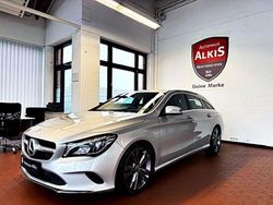 Polar silver metallic paint (metallic) Gebraucht 2017 Mercedes CLA220 Shooting Brake Kombi | 19.850 € (Etwas zu teuer)