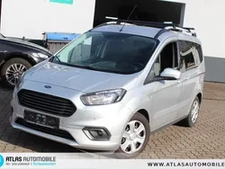 Silber Gebraucht 2020 Ford Tourneo Courier Trend Van / Kleinbus | 14.990 € (Fairer Preis)