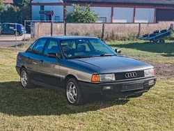 Silber Gebraucht 1990 Audi 80 Limousine | 1.100 €