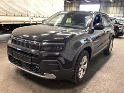 Solid black clear coat Gebraucht 2023 Jeep Avenger Altitude SUV | 17.985 € (Superpreis)