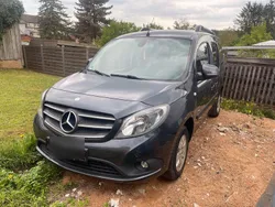 Schwarz Gebraucht 2017 Mercedes Citan 112 Van / Kleinbus | 13.800 € (Fairer Preis)