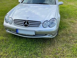 Silber Gebraucht 2002 Mercedes CLK200 Coupé | 4.300 €