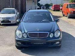 Blaumetallic Gebraucht 2003 Mercedes E320 Avantgarde Kombi | 3.499 € (Guter Preis)