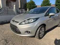 Silber Gebraucht 2011 Ford Fiesta Champions Edition Kleinwagen | 2.900 € (Guter Preis)