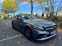Grau Gebraucht 2018 Mercedes C200 Limousine | 29.000 € (Teuer)