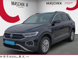 Deep black perleffekt Gebraucht 2025 VW T-Roc Life SUV | 21.620 € (Guter Preis)