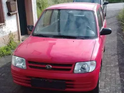 Rot Gebraucht 2001 Daihatsu Cuore Kleinwagen | 2.350 € (Etwas zu teuer)