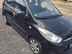 Schwarz Gebraucht 2011 Hyundai i10 Classic Kleinwagen | 1.500 € (Fairer Preis)