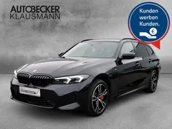 Schwarz Gebraucht 2024 BMW 330e M Sport Kombi | 53.885 €