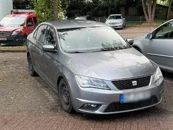 Grau Gebraucht 2014 Seat Toledo Limousine | 3.800 €