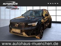 Onyx black (metallic) Gebraucht 2023 Volvo XC40 Plus SUV | 33.990 € (Fairer Preis)