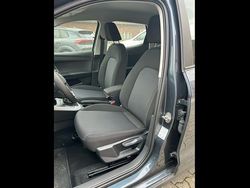 Magnetic grau Gebraucht 2024 Seat Arona Style SUV | 21.780 € (Fairer Preis)