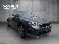 Grau Gebraucht 2019 Kia Ceed Spirit Limousine | 17.450 € (Fairer Preis)