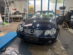 Blau Gebraucht 2003 Mercedes CLK200 Coupé | 4.500 €