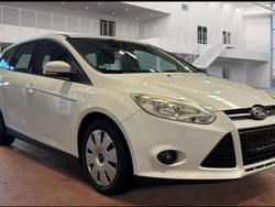 Weiß Gebraucht 2014 Ford Focus Trend Kombi | 4.750 € (Fairer Preis)