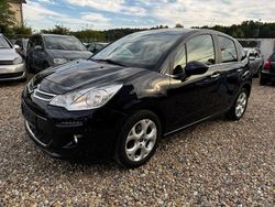 Blau Gebraucht 2016 Citroën C3 SELECTION Kleinwagen | 5.999 € (Fairer Preis)