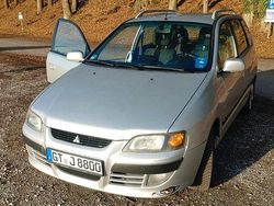 Silber Gebraucht 2005 Mitsubishi Space Gear Van / Kleinbus | 1.350 €