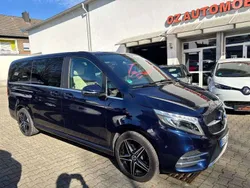 Cavansitblau metallic Gebraucht 2018 Mercedes V220 Van / Kleinbus | 44.950 € (Fairer Preis)