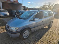 Silber Gebraucht 2000 Opel Zafira Elegance Van / Kleinbus | 1.900 € (Guter Preis)