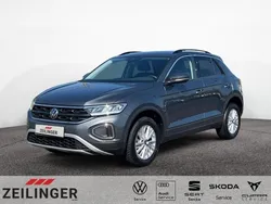 Grau Gebraucht 2024 VW T-Roc Life SUV | 27.360 € (Superpreis)