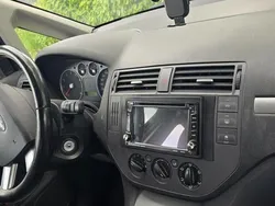 Grau Gebraucht 2005 Ford C-MAX Van / Kleinbus | 1.800 € (Fairer Preis)