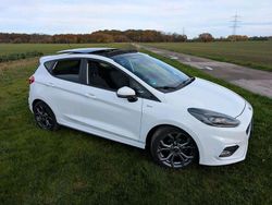 Weiß Gebraucht 2020 Ford Fiesta ST-Line Kleinwagen | 12.500 € (Fairer Preis)