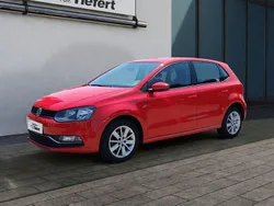 Flashrot Gebraucht 2015 VW Polo Comfortline Kleinwagen | 9.999 € (Etwas zu teuer)