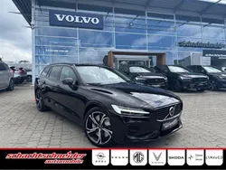 Schwarz Neu 2025 Volvo V60 Plus Kombi | 60.890 €