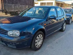 Blau Gebraucht 2001 VW Golf IV Edition Limousine | 1.244 € (Fairer Preis)