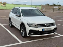 Weiß Gebraucht 2019 VW Tiguan Allspace R-line SUV | 25.500 € (Fairer Preis)