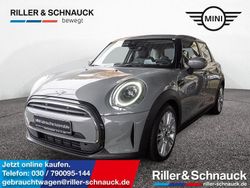 Moonwalk grey Gebraucht 2022 Mini Cooper Kleinwagen | 24.950 € (Fairer Preis)