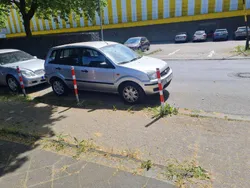 Silber Gebraucht 2004 Ford Fusion Trend Kombi | 999 € (Superpreis)