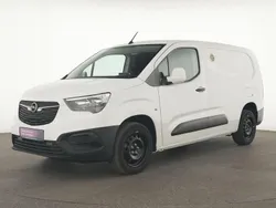 Weiss Gebraucht 2021 Opel Combo Edition Van / Kleinbus | 13.199 € (Fairer Preis)