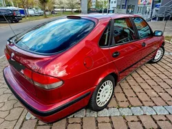 Rot Gebraucht 2001 Saab 9-3 Limousine | 990 € (Fairer Preis)