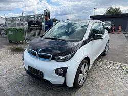 Blau Gebraucht 2015 BMW i3 Basis Kleinwagen | 7.500 € (Guter Preis)
